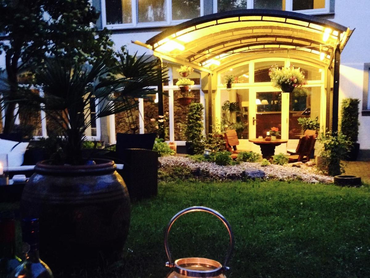 Dein Gutshof Hotel & Ferienwohnungen Görlitz Extérieur photo