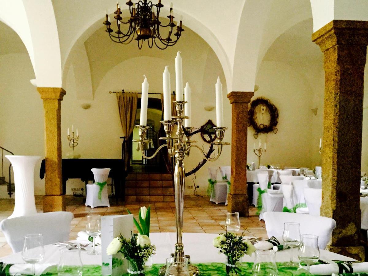 Dein Gutshof Hotel & Ferienwohnungen Görlitz Extérieur photo