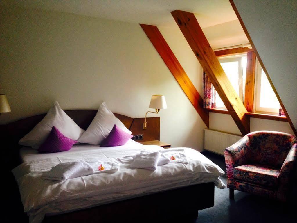 Dein Gutshof Hotel & Ferienwohnungen Görlitz Extérieur photo