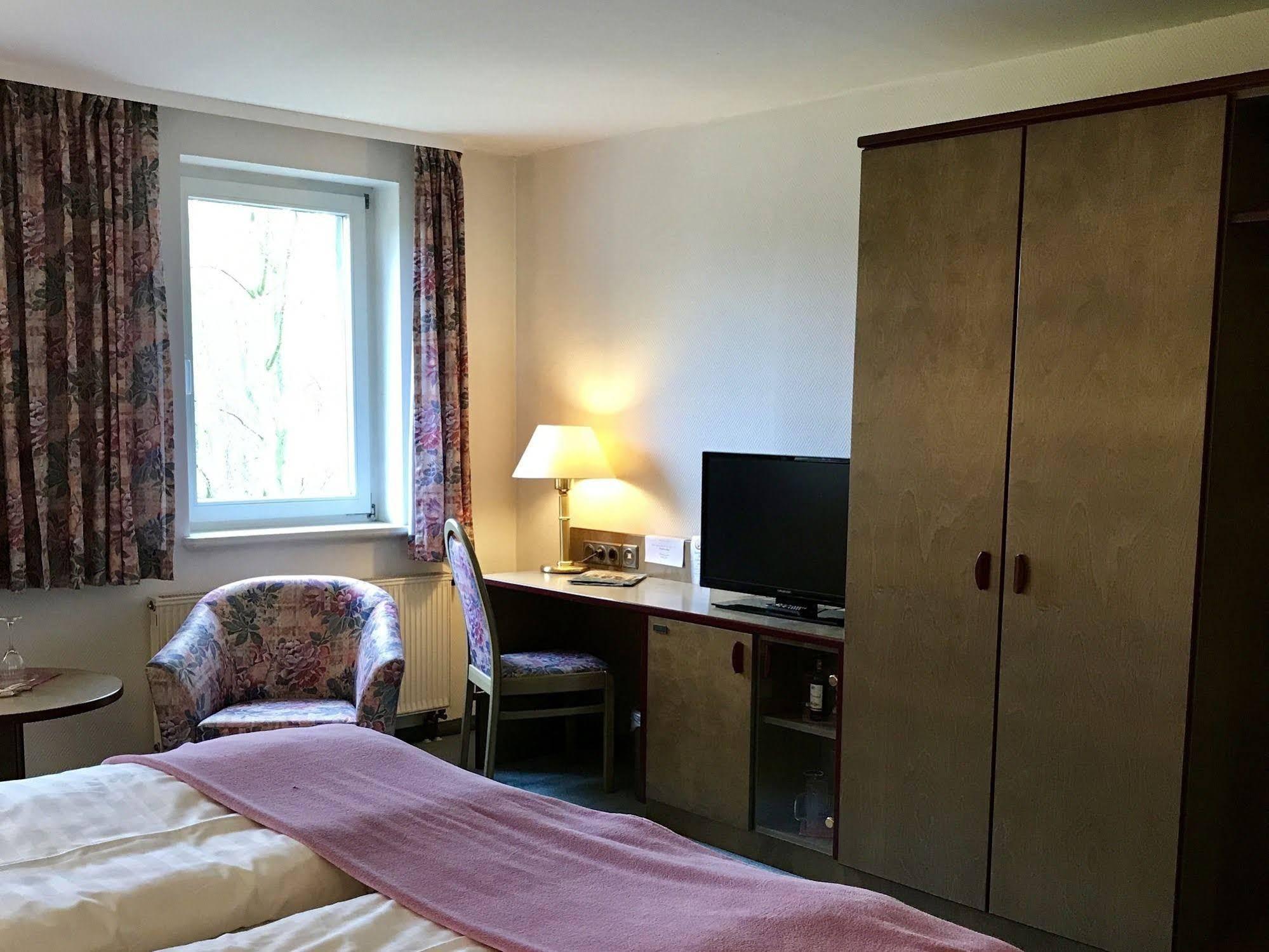 Dein Gutshof Hotel & Ferienwohnungen Görlitz Extérieur photo