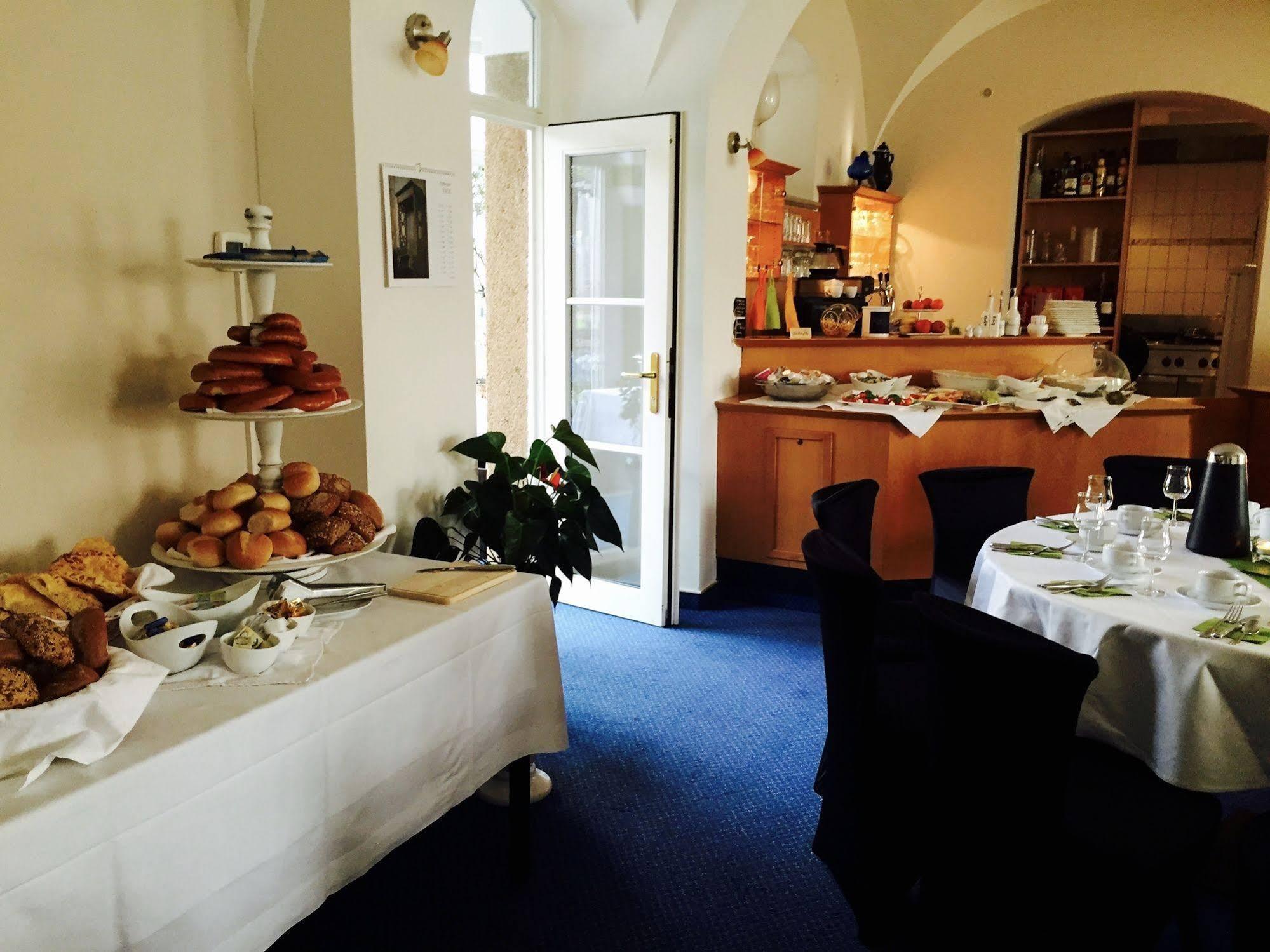 Dein Gutshof Hotel & Ferienwohnungen Görlitz Extérieur photo