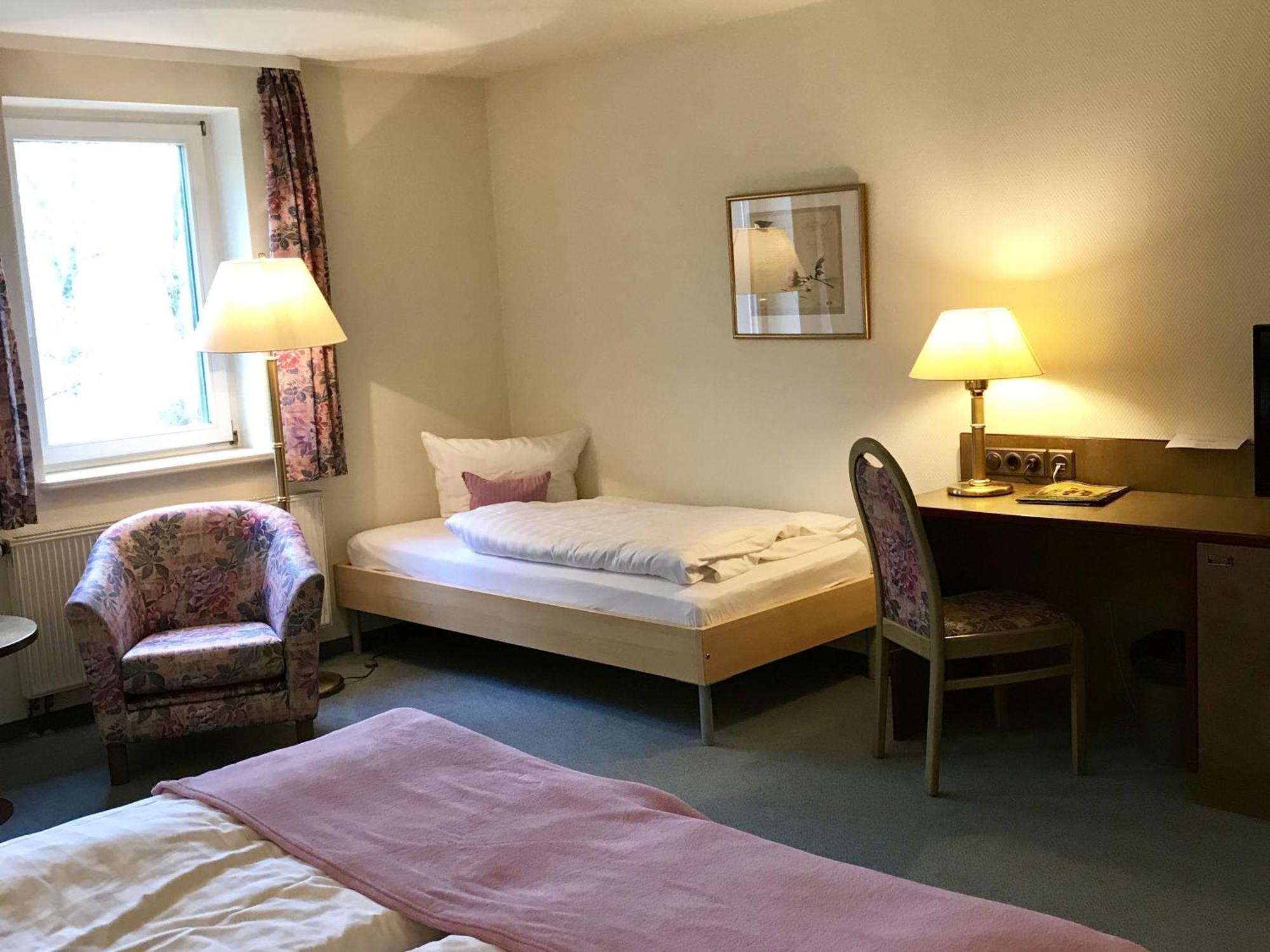 Dein Gutshof Hotel & Ferienwohnungen Görlitz Chambre photo