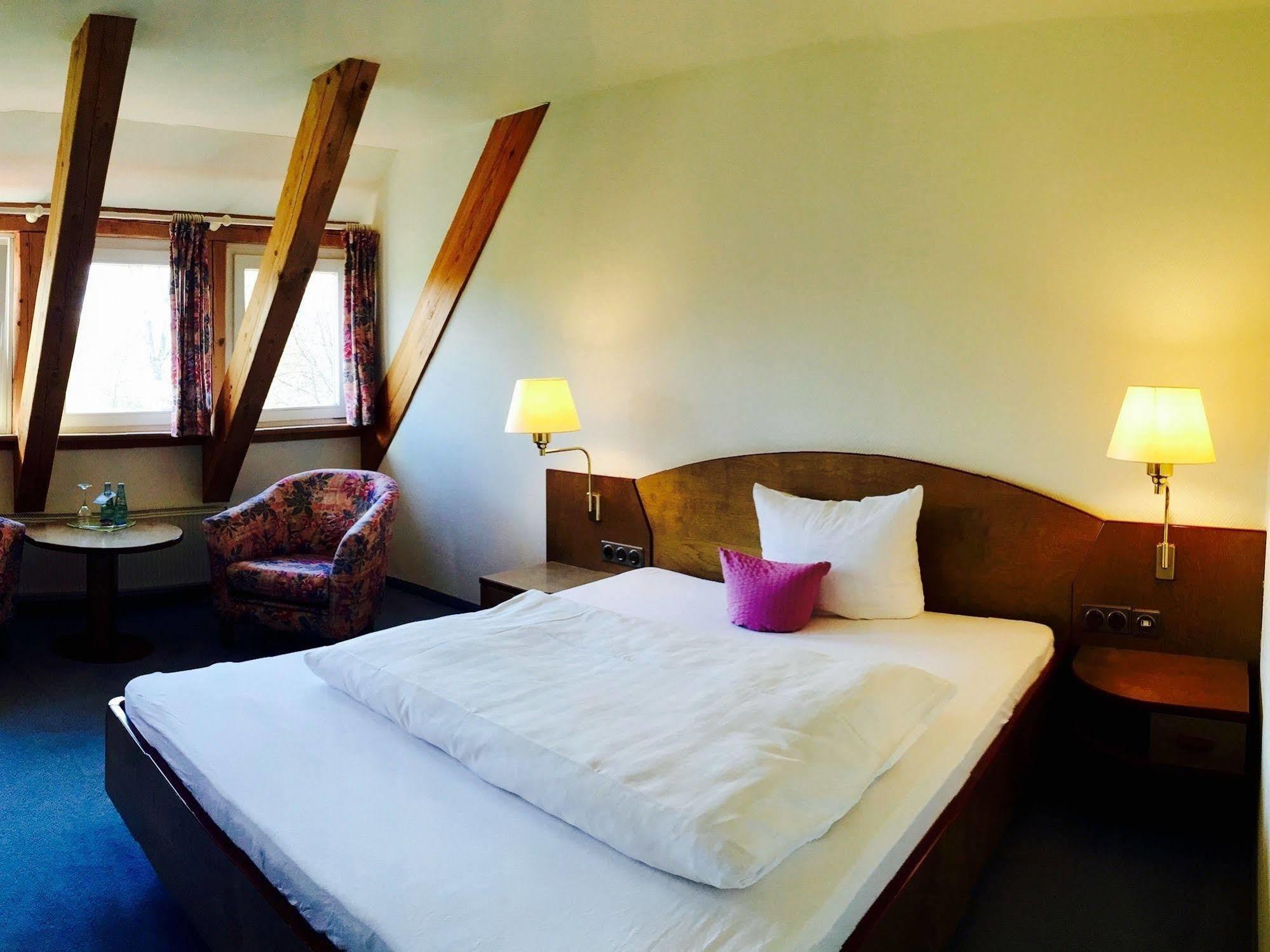 Dein Gutshof Hotel & Ferienwohnungen Görlitz Extérieur photo